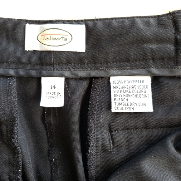 Talbots Walking Shorts - Picture 6 of 9